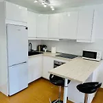 דירה View *
