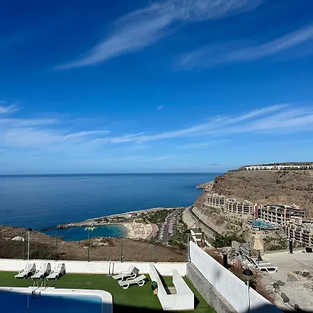 View * Amadores